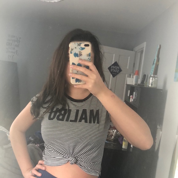 PacSun Tops - Malibu crop top